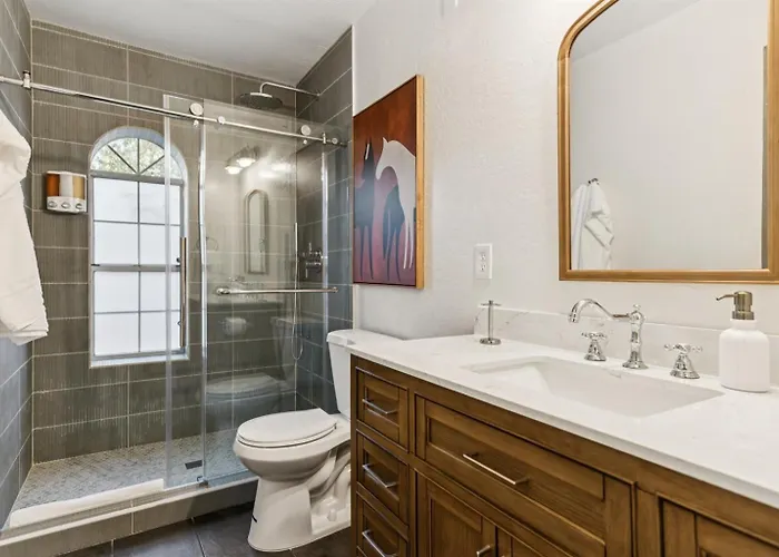 Remodeled Retreat Pool Hot Tub & Outdoor Fun * Phoenix